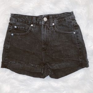 Garage Mom Shorts in Black size 01